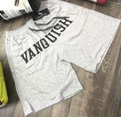 Quần đùi chữ VANQUISH