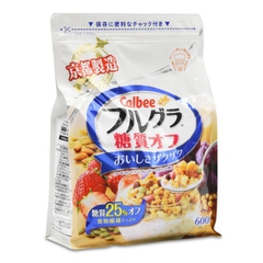 Ngũ cốc Calbee trắng dâu, nho, bí đỏ 600g