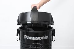 Máy hút bụi công nghiệp Panasonic MC-YL637SN49