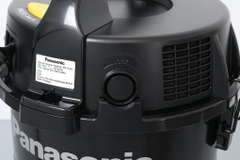 Máy hút bụi công nghiệp Panasonic MC-YL637SN49