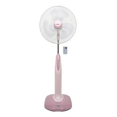 Quạt đứng Hatari P18R1 có điều khiển