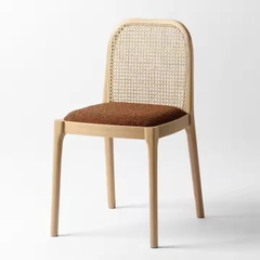 Ghế Gỗ Lưng Cong Đan Mây Nhựa GDM6