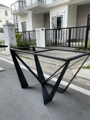 CHÂN BÀN ĂN W SẮT SƠN TĨNH ĐIỆN