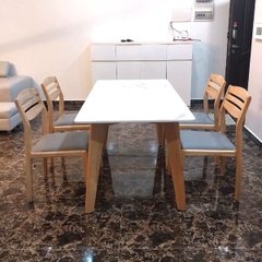 BÀN ĂN HOWARD MẶT ĐÁ CHÂN GỖ