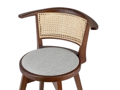 Ghế Cafe Gỗ Vintage Đan Mây Nhựa - GDM21