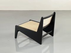 Ghế Kangaroo Đan Mây Gỗ Sồi Sơn Đen GDM17