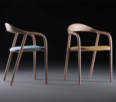 GHẾ NEVA CÓ TAY GỖ TẦN BÌ - GAG19