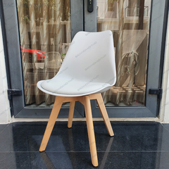 GHẾ EAMES NHỰA ĐÚC MẶT ĐỆM CHÂN GỖ - 3003