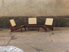 Ghế Gỗ Kangaroo Đan Mây Nhựa GDM13