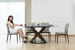 BÀN ĂN MẶT ĐÁ CAO CẤP NHẬP KHẨU