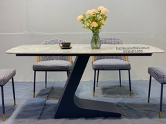 BÀN ĂN MẶT ĐÁ CHÂN SẮT CHỮ Z