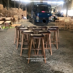 GHẾ BAR CHÂN GỖ MẶT NỆM - BAR20