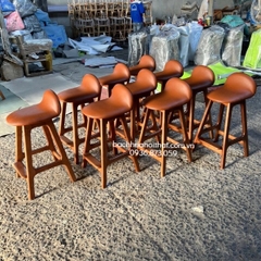 GHẾ BAR BỌC NỆM CHÂN GỖ - BAR57