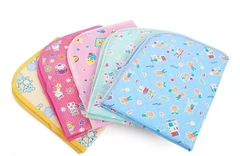 Tấm lót nhựa Baby lớn