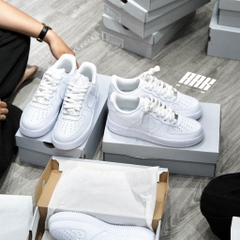 NIKE AIR FORCE 1 07 LOW WHITE