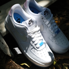 AIR FORCE 1 LX UV " REACTIVE SWOOSH " (DA8301 101 )