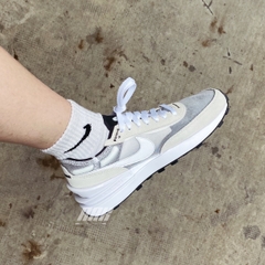 NIKE WAFFLE ONE White