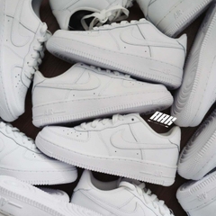 NIKE AIR FORCE 1 07 LOW WHITE