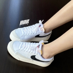 NIKE BLAZER LOW PLATFORM – White/Black (DJ0292 101)