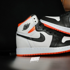 NIKE AIR JORDAN 1 RETRO HIGH OG "ELECTRO ORANGE" (575441 180)