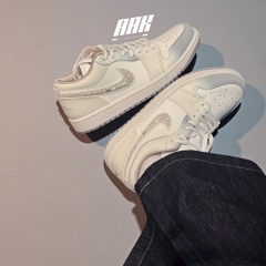 NIKE AIR JORDAN 1 LOW ‘Sail Soft Pearl" (IH7323-100)