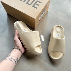 ADIDAS YEEZY SLIDE 'BONE' - FZ5897