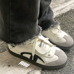 CHAMPION T-TRAINER KID SIZE ' Cream/Black ' [ UF44FWT46DU1HF4]