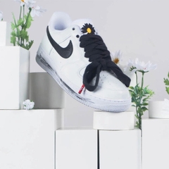 NIKE AIR FORCE 1 PARANOISE PEACEMINUSONE G-DGRAGON 2.0 - DD3223 100