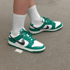 NIKE DUNK LOW RETRO SE JACKPOT 'MALACHITE' - (DR9654 100)