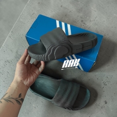 Adidas Adilette 22 Grey Five Core Black (HP6522)