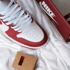NIKE AIR JORDAN 1 RETRO HIGH OG ‘ARTISANAL RED’ DZ5485-160