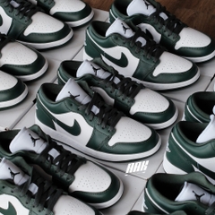 AIR JORDAN 1 LOW 'GALACTIC JADE ' ( DC0774  113)