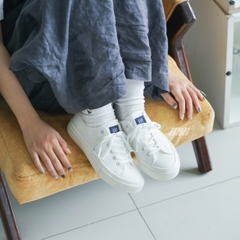 GAP SNEAKERS