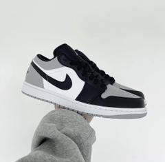 NIKE AIR JORDAN 1 LOW GS "LIGHT SMOKE GREY" - 553560 052