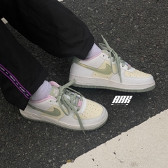 AIR FORCE 1 LV8 Honey Drew - DQ0360 100