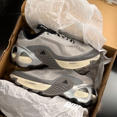 ADIDAS EDGE RUNNER "LIGHT/GREY "(JQ7589 )