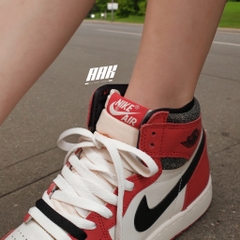 AIR JORDAN 1 RETRO HIGH OG CHICAGO 'LOST AND FOUND' (FD1437 612)