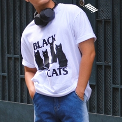 BLACK CAT TEE VIVASTUDIO