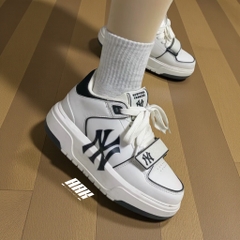 MLB CHUNKY LINER MID BASIC NEW YORK YANKEES (3ASXLMB3N-50BKS)