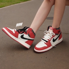 AIR JORDAN 1 RETRO HIGH OG CHICAGO 'LOST AND FOUND' (FD1437 612)