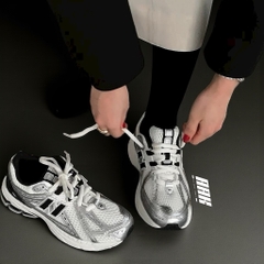 New Balance 1906R ‘Silver Metallic Black’ (M1906RER)