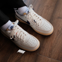 NIKE AIR FORCE 1 '07' 'PALE VANILLA' - FQ8103-133