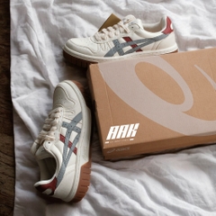 ASICS COURT MZ WHITE/GREY/RED  (1203A127-107)