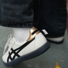 ONITSUKA TIGER TOKUTEN WHITE/BLACK GOLD (1183B938-100)