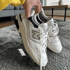 New Balance 550 ‘Cream Black’ (BB550LWT)