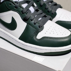 AIR JORDAN 1 LOW 'GALACTIC JADE ' ( DC0774  113)