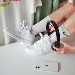 JORDAN 1 LOW 'TRIPLE WHITE' - DV0990 111