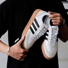 ADIDAS GRADAS