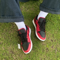 NIKE JORDAN 1 LOW REVERSE BRED PEBBLED SWOOSH - 553558 605