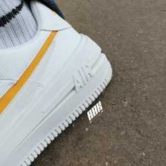 NIKE AIR FORCE 1 "YELLOW OCHRE"  (DJ9946 102)